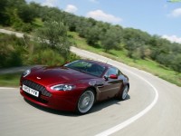  - Aston Martin Vantage V8