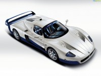  - Maserati MC12 V12 2004